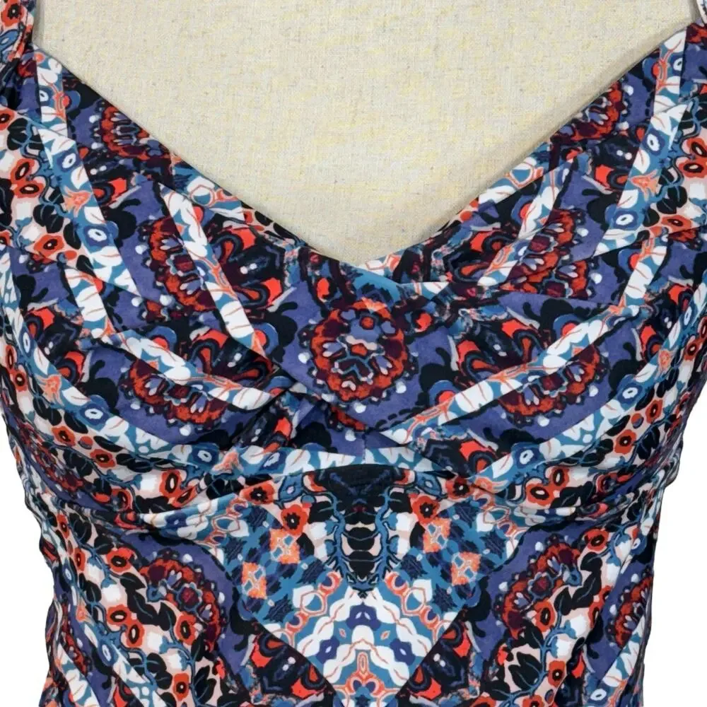 Athleta SZ 36 B/C Marrakesh Twister Tankini Swim Top Criss-Cross Straps Padded